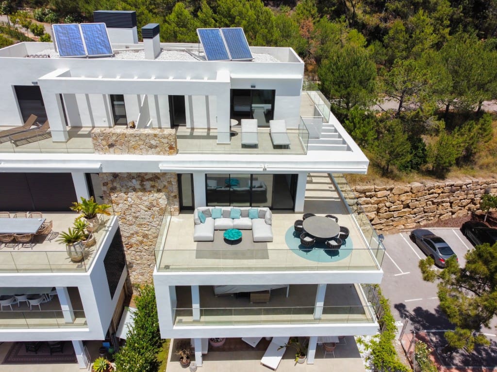 3 soveværelse Penthouse til salg i New Golden Mile med swimmingpool garage - € 675.000 (Ref: 9068706)