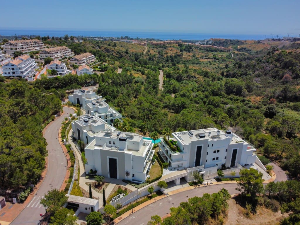 3 soveværelse Penthouse til salg i New Golden Mile med swimmingpool garage - € 675.000 (Ref: 9068706)