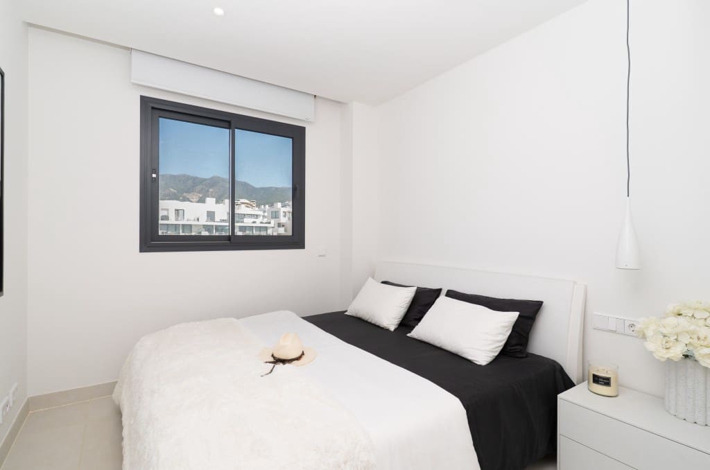 2 makuuhuone Huoneisto myytävänä paikassa Fuengirola mukana uima-altaan 
autotalli - 699 000 € (Ref: 9068708)