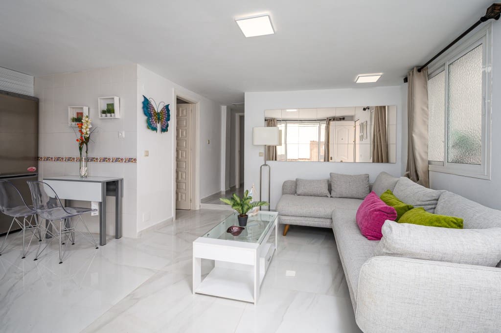 4 soverom Leilighet til salgs i Nerja med svømmebasseng - € 390 000 (Ref: 9077863)