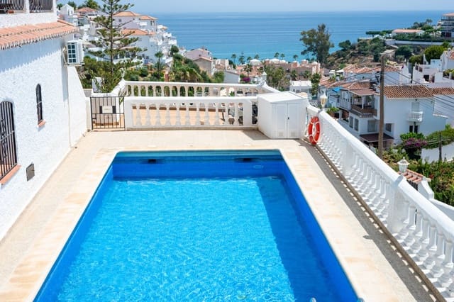 4 soverom Leilighet til salgs i Nerja med svømmebasseng - € 390 000 (Ref: 9077863)