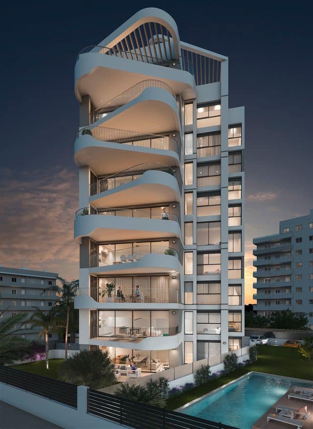 3 quarto Penthouse para venda em Guardamar del Segura com piscina garagem - 550 000 € (Ref: 9077866)