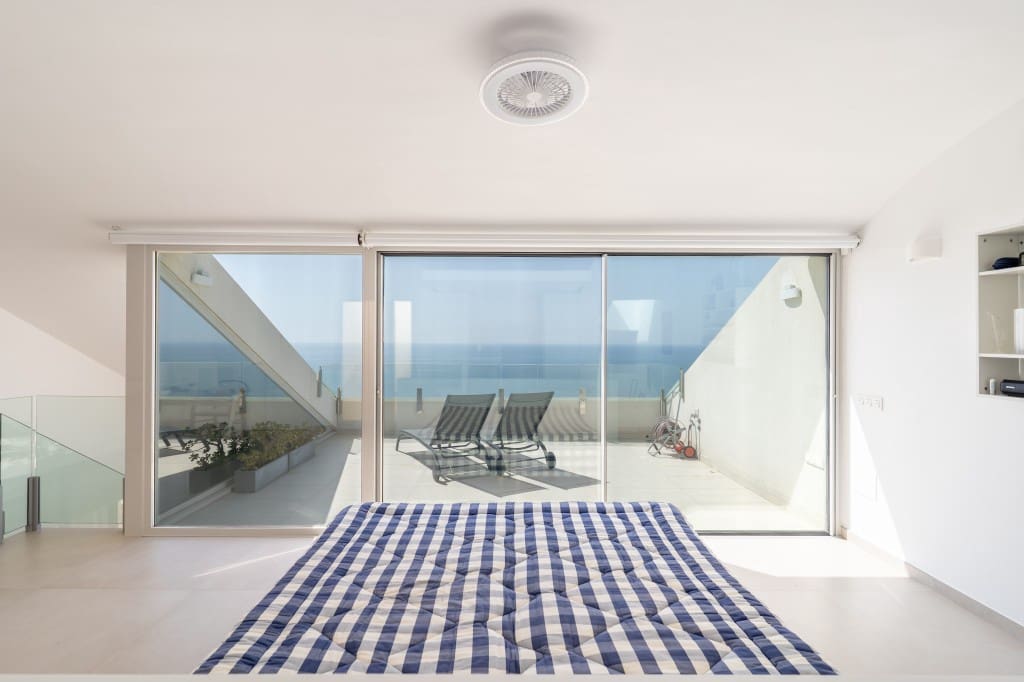 3 sypialnia Penthouse na sprzedaż w Benalmadena z basenem garażem - 1 095 000 € (Ref: 9095129)