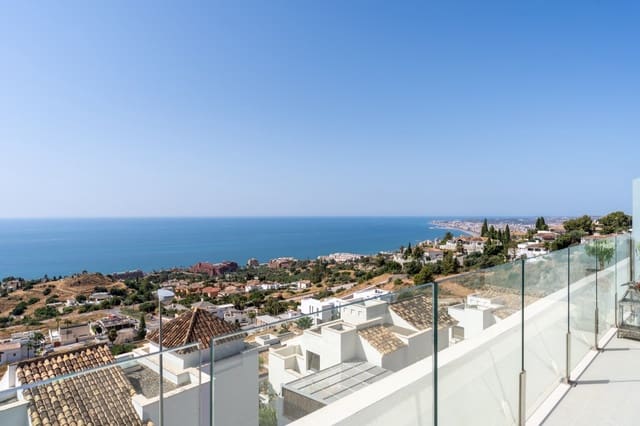 3 sovrum Takvåning till salu i Benalmádena pueblo, Benalmádena med pool garage - 995 000 € (Ref: 9095129)