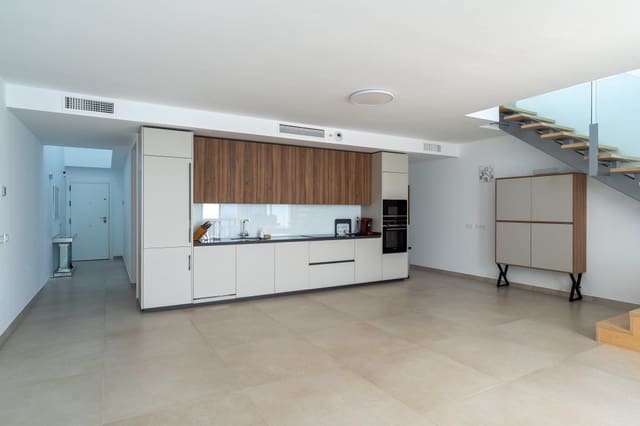 3 slaapkamer Penthouse te koop in Benalmádena pueblo, Benalmádena met zwembad garage - € 1.095.000 (Ref: 9095129)