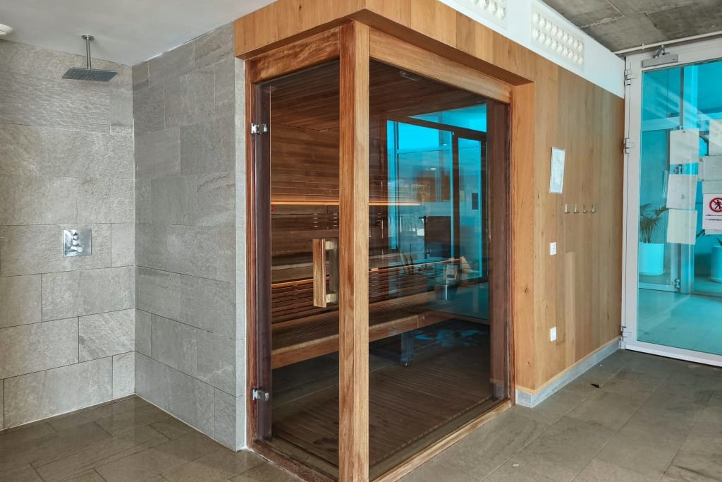 3 sypialnia Penthouse na sprzedaż w Benalmadena z basenem garażem - 1 095 000 € (Ref: 9095129)