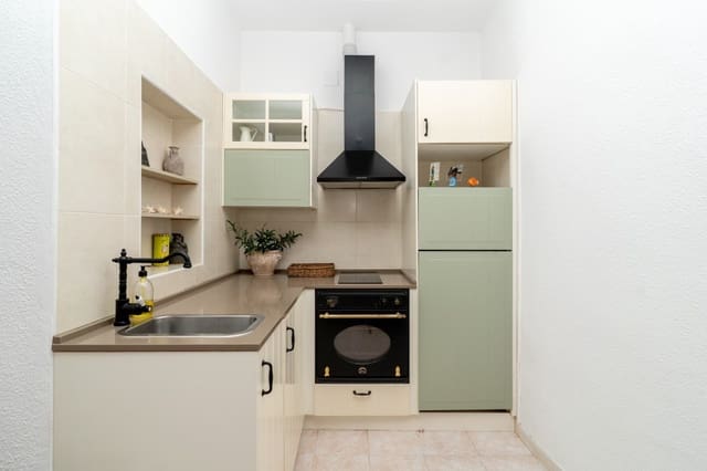 1 Zimmer Apartment zu verkaufen in Estepona - 225.000 € (Ref: 9110133)