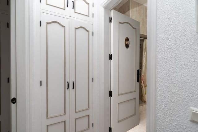 1 Zimmer Apartment zu verkaufen in Estepona - 225.000 € (Ref: 9110133)