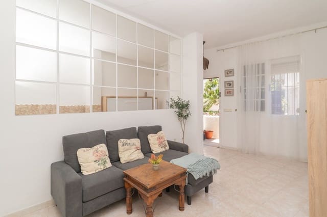 1 Zimmer Apartment zu verkaufen in Estepona - 225.000 € (Ref: 9110133)