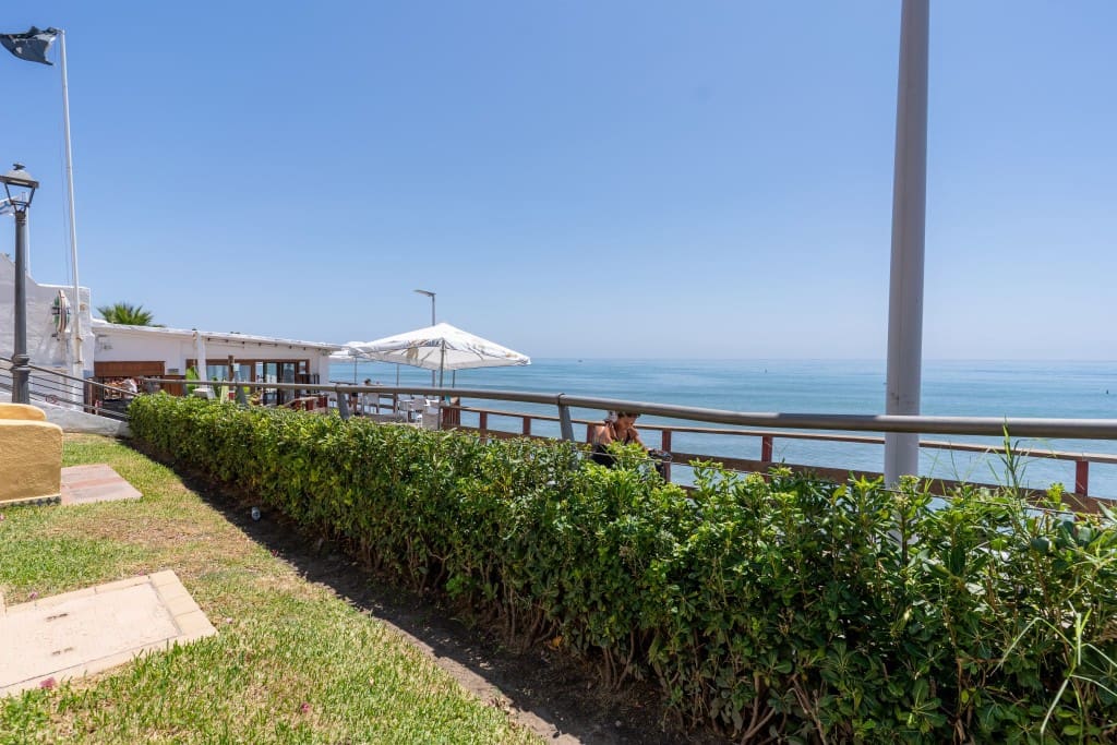 1 Zimmer Apartment zu verkaufen in Estepona - 225.000 € (Ref: 9110133)