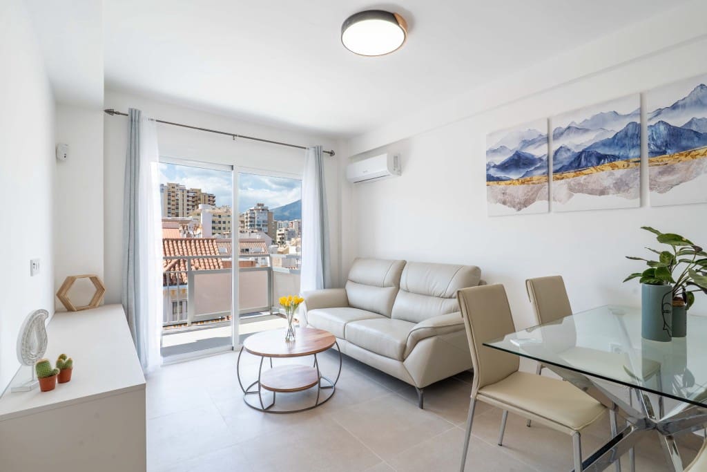 3 soveværelse Lejlighed til salg i Fuengirola - € 319.000 (Ref: 9114008)