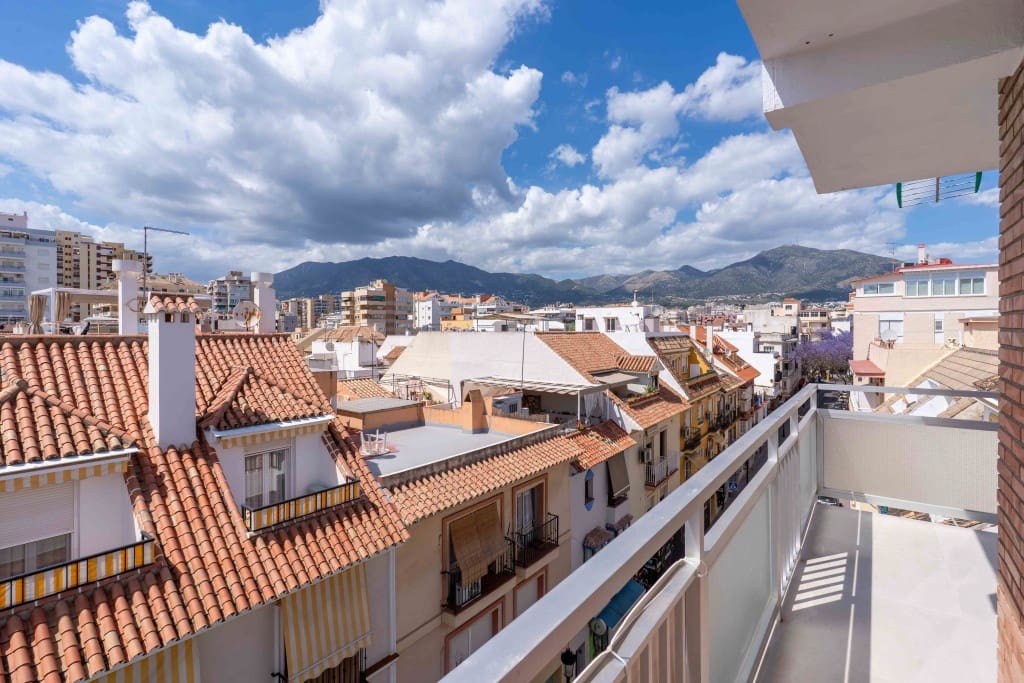 3 soveværelse Lejlighed til salg i Fuengirola - € 319.000 (Ref: 9114008)