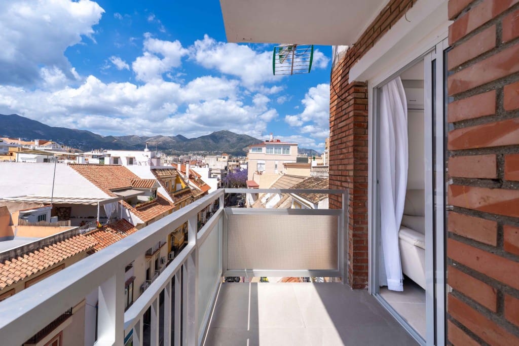 3 soveværelse Lejlighed til salg i Fuengirola - € 319.000 (Ref: 9114008)