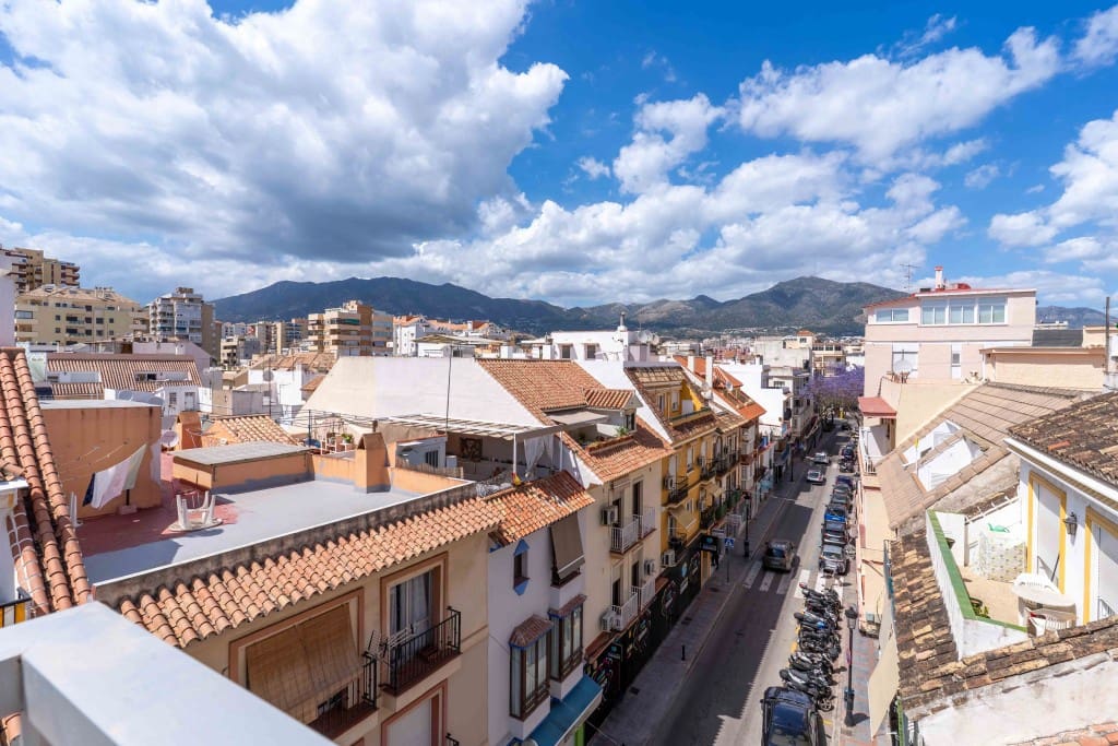 3 soveværelse Lejlighed til salg i Fuengirola - € 319.000 (Ref: 9114008)