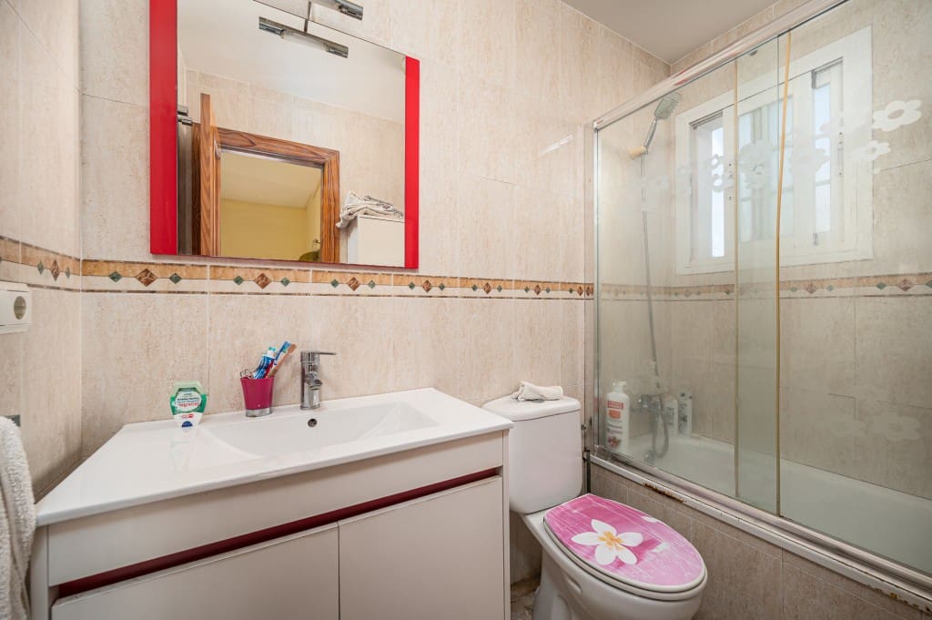 3 soveværelse Lejlighed til salg i Nerja med garage - € 390.000 (Ref: 9118598)