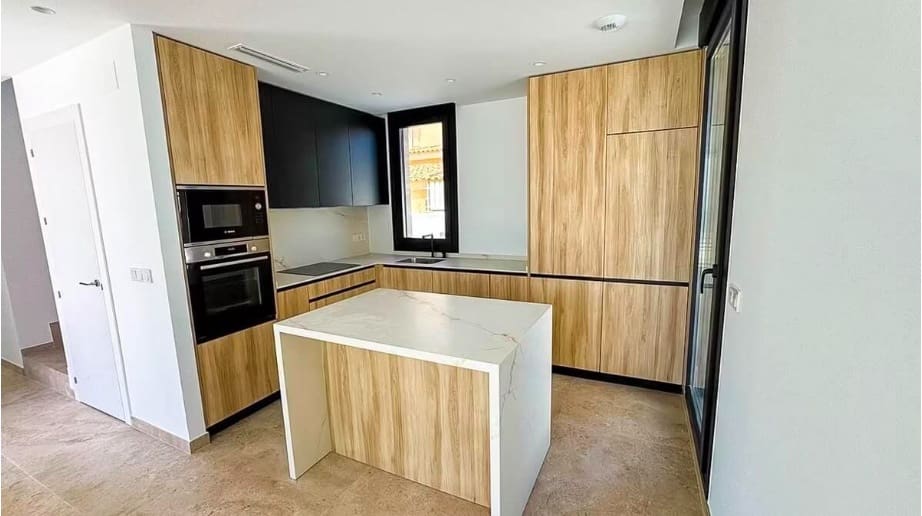 4 sovrum Villa till salu i Aguas Nuevas med pool - 650 000 € (Ref: 9126682)