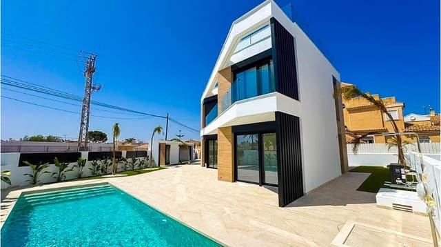 4 sovrum Villa till salu i Aguas Nuevas, Torrevieja med pool - 650 000 € (Ref: 9126682)