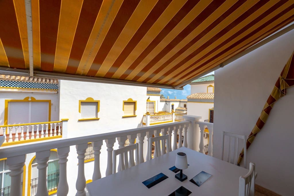 3 bedroom Apartment for sale in La Mata with pool - € 265,000 (Ref: 9129590)