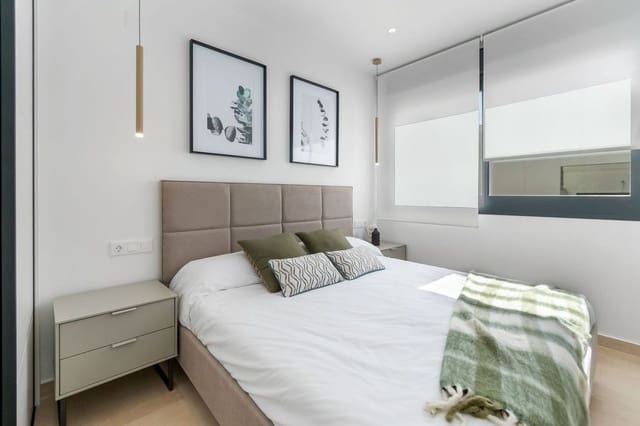 2 soveværelse Penthouse til salg i Los Balcones med swimmingpool garage - € 319.900 (Ref: 9129591)