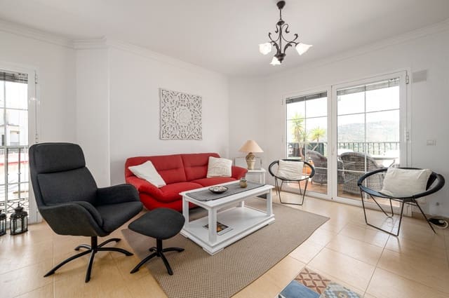 4 slaapkamer Villa te koop in Nerja met zwembad - € 549.000 (Ref: 9134271)