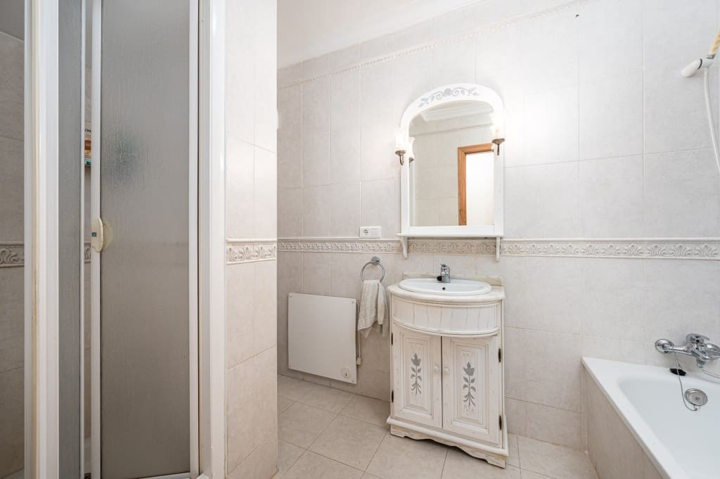 4 slaapkamer Villa te koop in Nerja met zwembad - € 549.000 (Ref: 9134271)