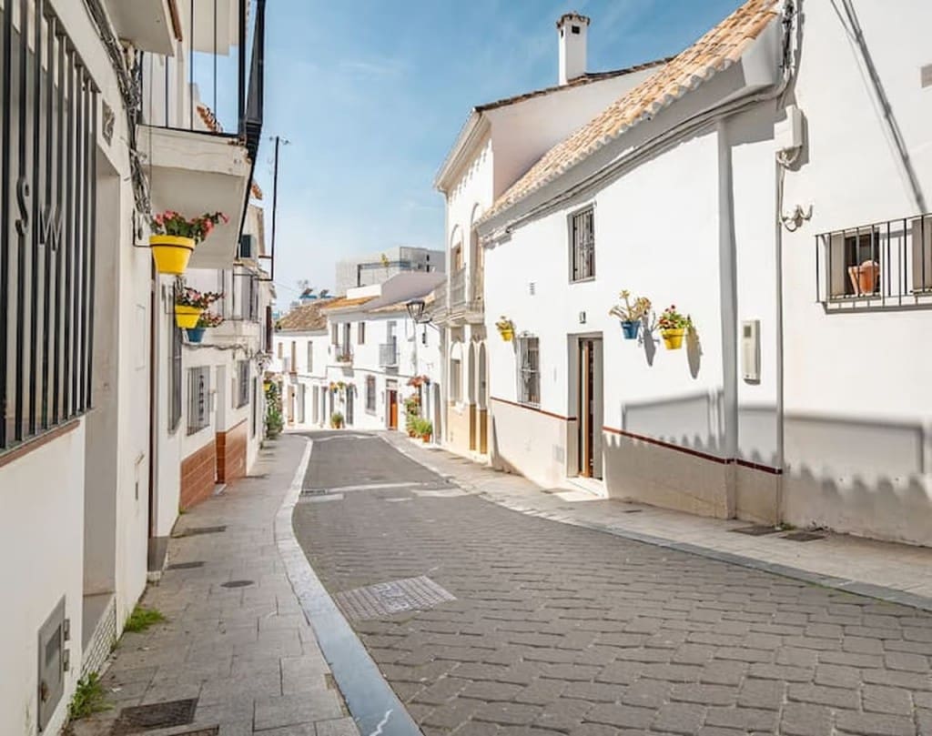 2 soveværelse Byhus til salg i Estepona - € 475.000 (Ref: 9141496)