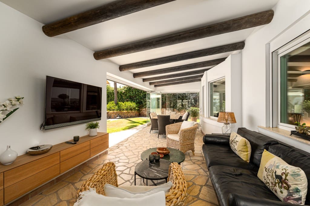 4 soveværelse Villa til salg i La Capellania med swimmingpool - € 2.695.000 (Ref: 9145345)