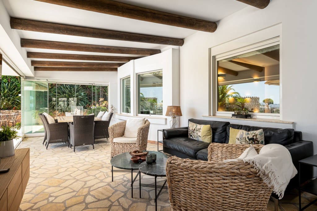 4 soveværelse Villa til salg i La Capellania med swimmingpool - € 2.695.000 (Ref: 9145345)