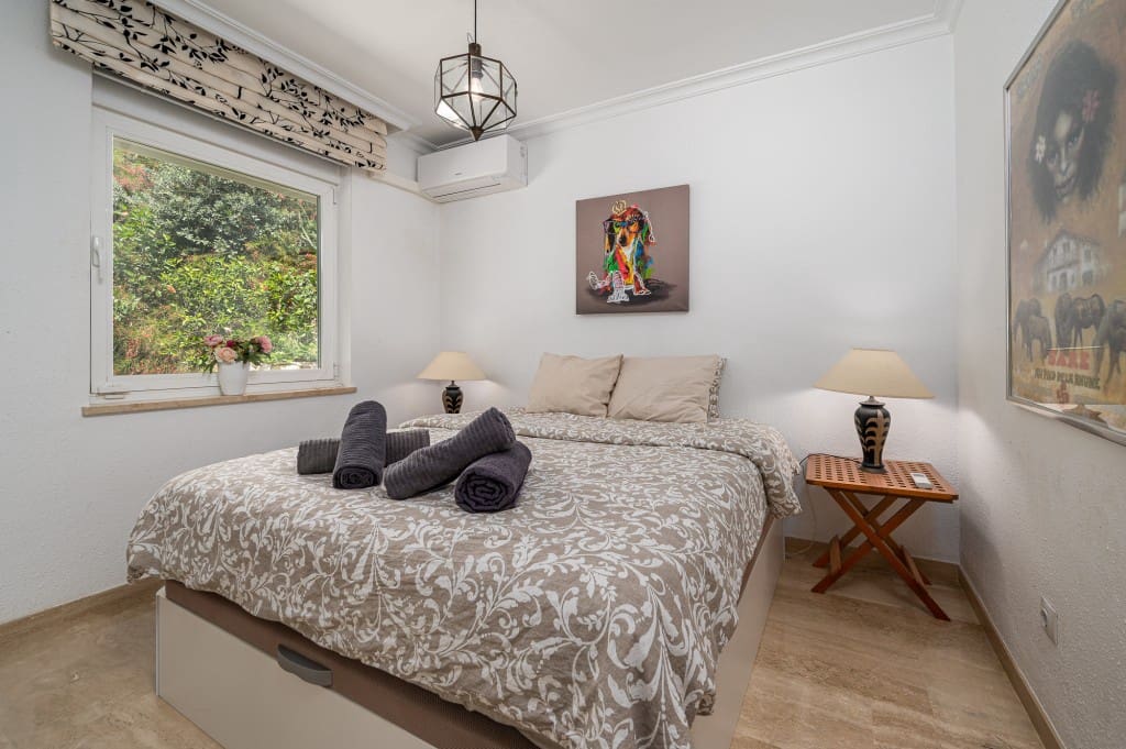 4 soveværelse Villa til salg i La Capellania med swimmingpool - € 2.695.000 (Ref: 9145345)