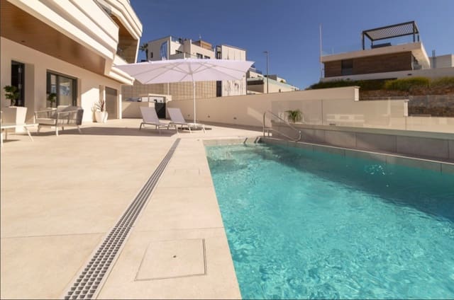4 soveværelse Villa til salg i Campoamor, Orihuela med swimmingpool - € 1.240.000 (Ref: 9145348)