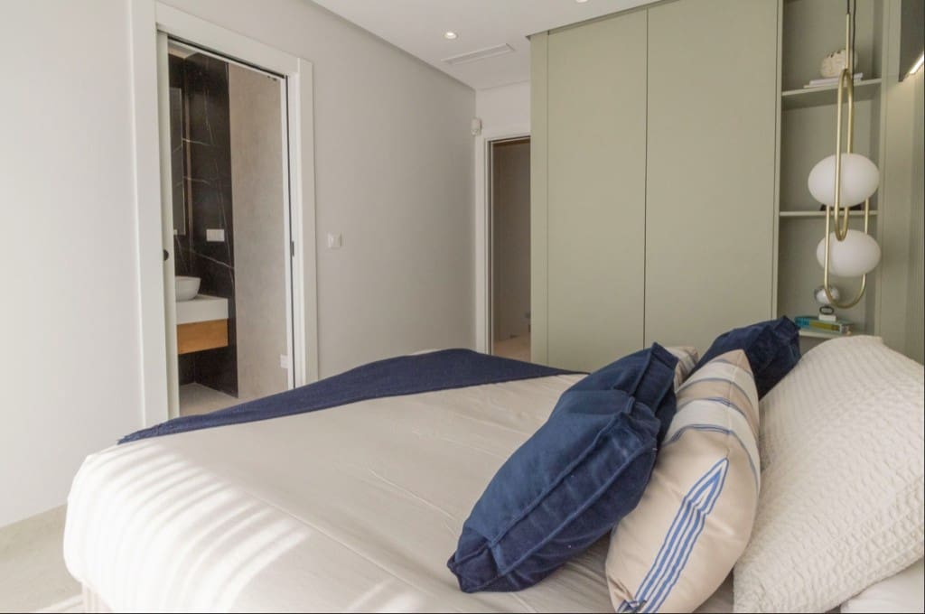 4 bedroom Villa for sale in Campoamor with pool - € 1,240,000 (Ref: 9145348)