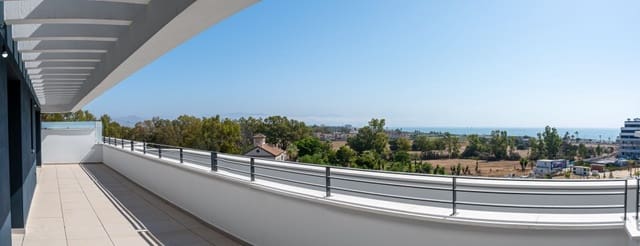 2 sovrum Takvåning till salu i Torremolinos med pool garage - 899 000 € (Ref: 9146943)