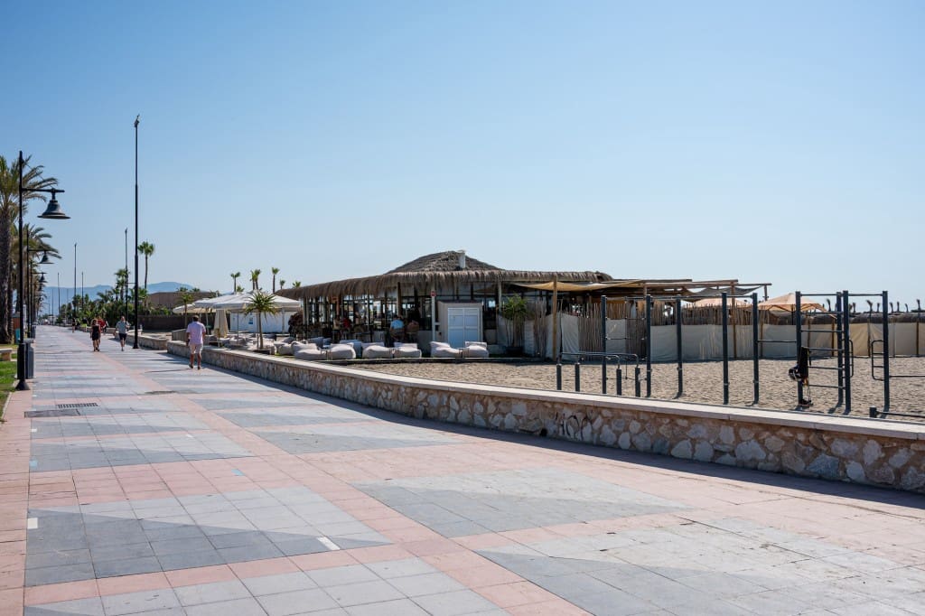 2 soveværelse Penthouse til salg i Torremolinos med swimmingpool garage - € 899.000 (Ref: 9146943)