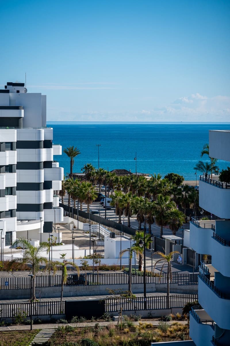 2 sovrum Takvåning till salu i Torremolinos med pool garage - 899 000 € (Ref: 9146943)