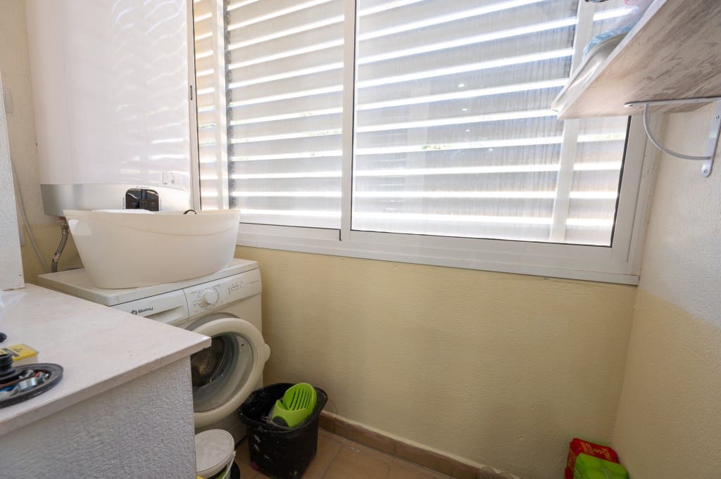 3 bedroom Apartment for sale in Mijas with pool garage - € 420,000 (Ref: 9146944)