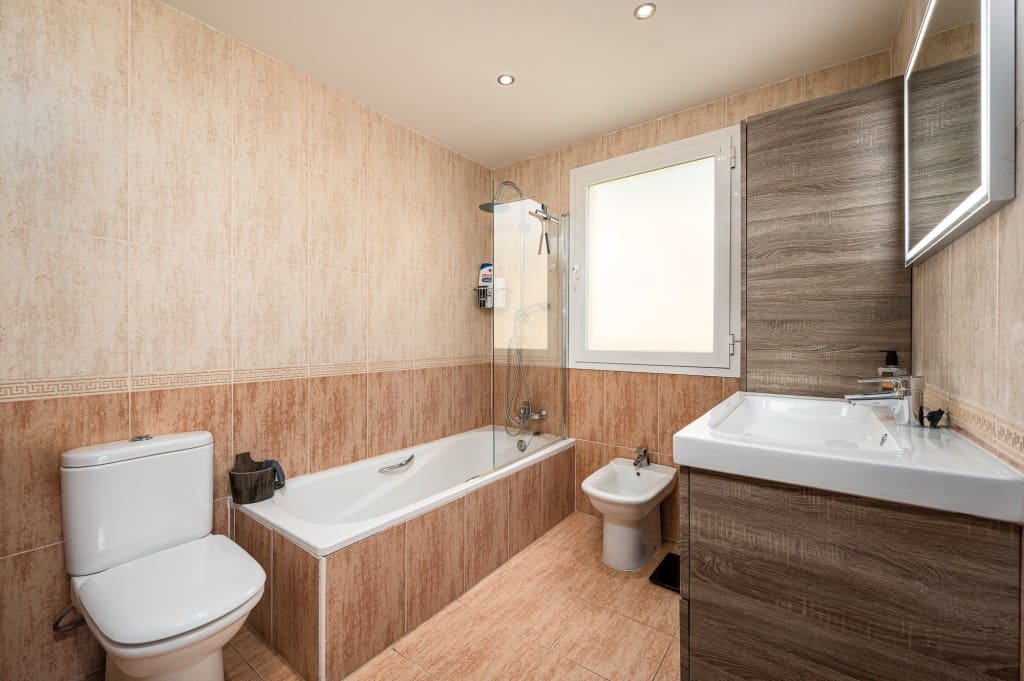 3 bedroom Apartment for sale in Mijas with pool garage - € 420,000 (Ref: 9146944)