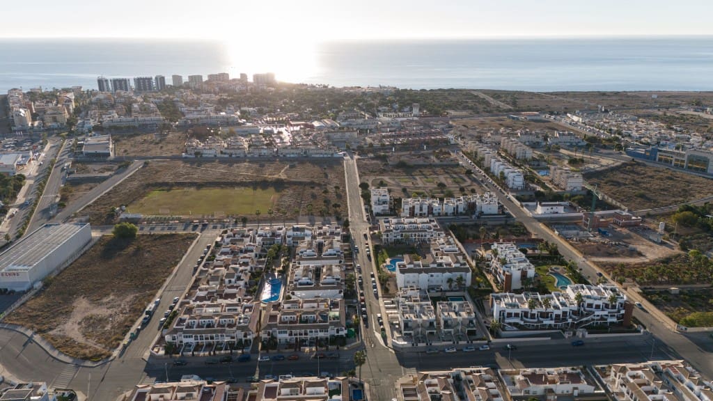 3 sovrum Lägenhet till salu i Punta Prima med pool garage - 360 000 € (Ref: 9151814)