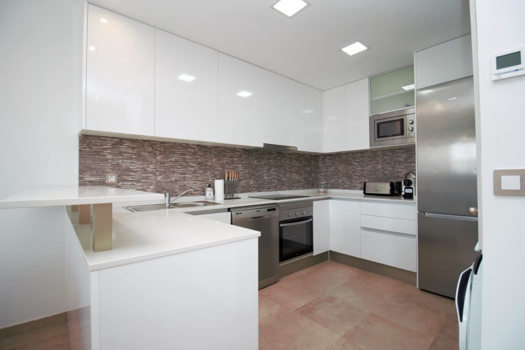 2 soveværelse Penthouse til salg i Arenales del Sol med swimmingpool - € 352.000 (Ref: 9159330)