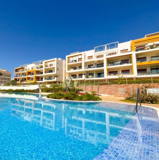 3 slaapkamer Appartement te koop in Villamartin met zwembad garage - € 299.900 (Ref: 9162143)