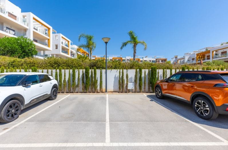 3 slaapkamer Appartement te koop in Villamartin met zwembad garage - € 299.900 (Ref: 9162143)