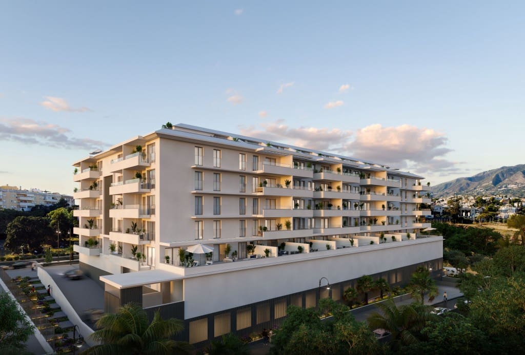 2 makuuhuone Huoneisto myytävänä paikassa Fuengirola mukana uima-altaan 
autotalli - 298 950 € (Ref: 9162145)