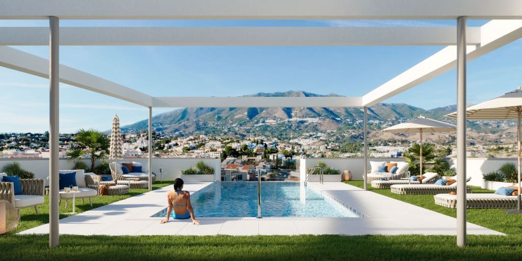 2 makuuhuone Huoneisto myytävänä paikassa Fuengirola mukana uima-altaan 
autotalli - 298 950 € (Ref: 9162145)