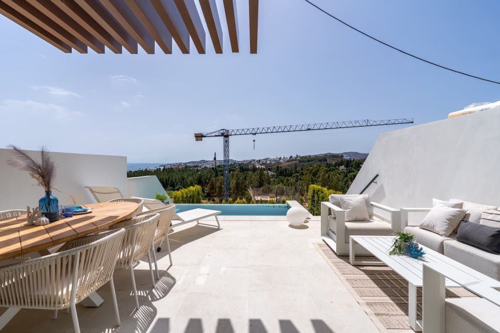 Casa de 3 habitaciones en Mijas Costa en venta con piscina - 957.000 € (Ref: 9163611)