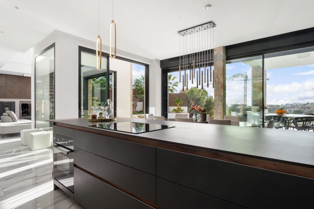 4 sovrum Villa till salu i Campoamor med pool garage - 2 880 000 € (Ref: 9173328)