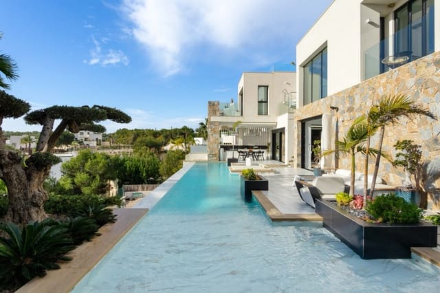 4 sovrum Villa till salu i Campoamor, Orihuela med pool garage - 2 880 000 € (Ref: 9173328)