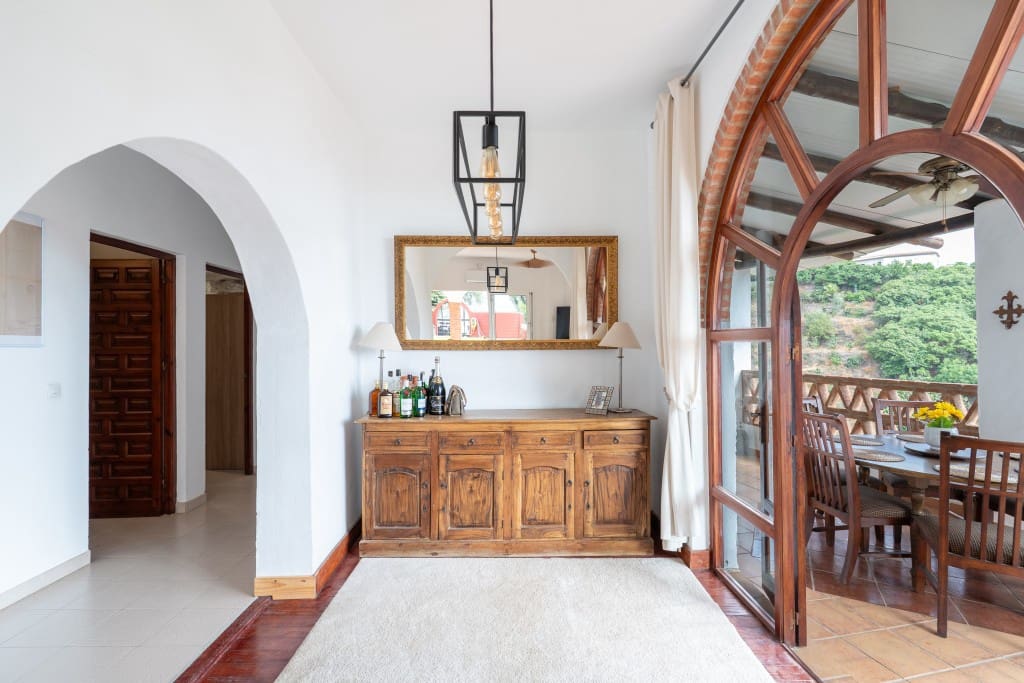 4 soveværelse Villa til salg i Nerja med swimmingpool - € 1.050.000 (Ref: 9193629)