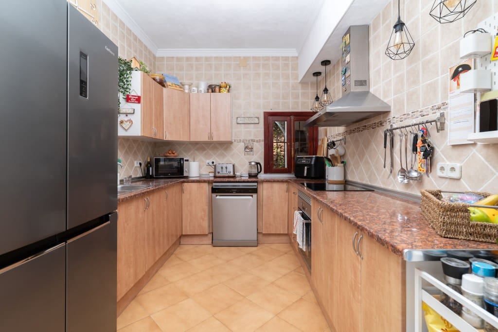 4 soveværelse Villa til salg i Nerja med swimmingpool - € 1.050.000 (Ref: 9193629)