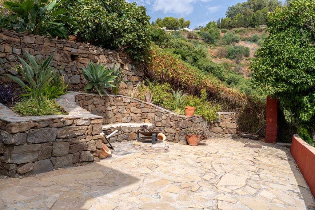 4 soveværelse Villa til salg i Nerja med swimmingpool - € 1.050.000 (Ref: 9193629)