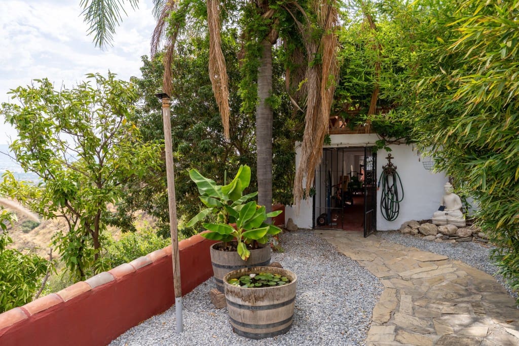 4 soveværelse Villa til salg i Nerja med swimmingpool - € 1.050.000 (Ref: 9193629)