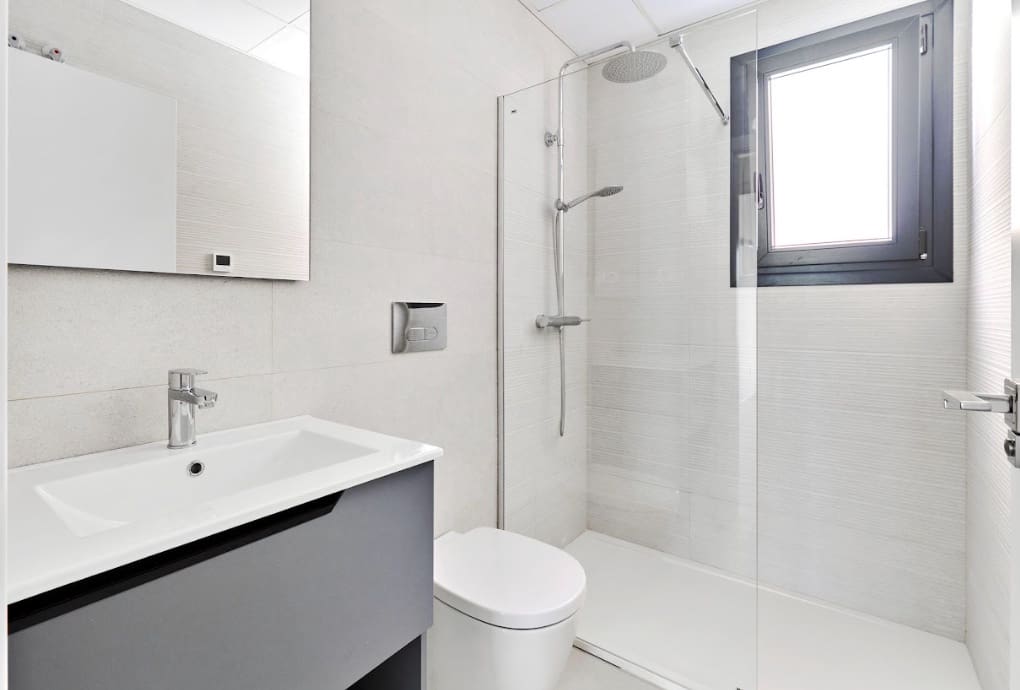 2 sovrum Lägenhet till salu i La Veleta med pool - 330 000 € (Ref: 9193637)